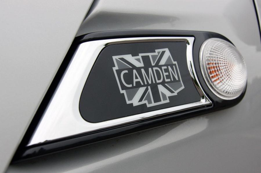  Mini Cooper 50 Camden Edition 2010 года  (фото 49 из 53)